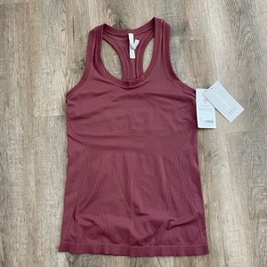 NWT, Momentum Seamless Tank, size small, tawny rose